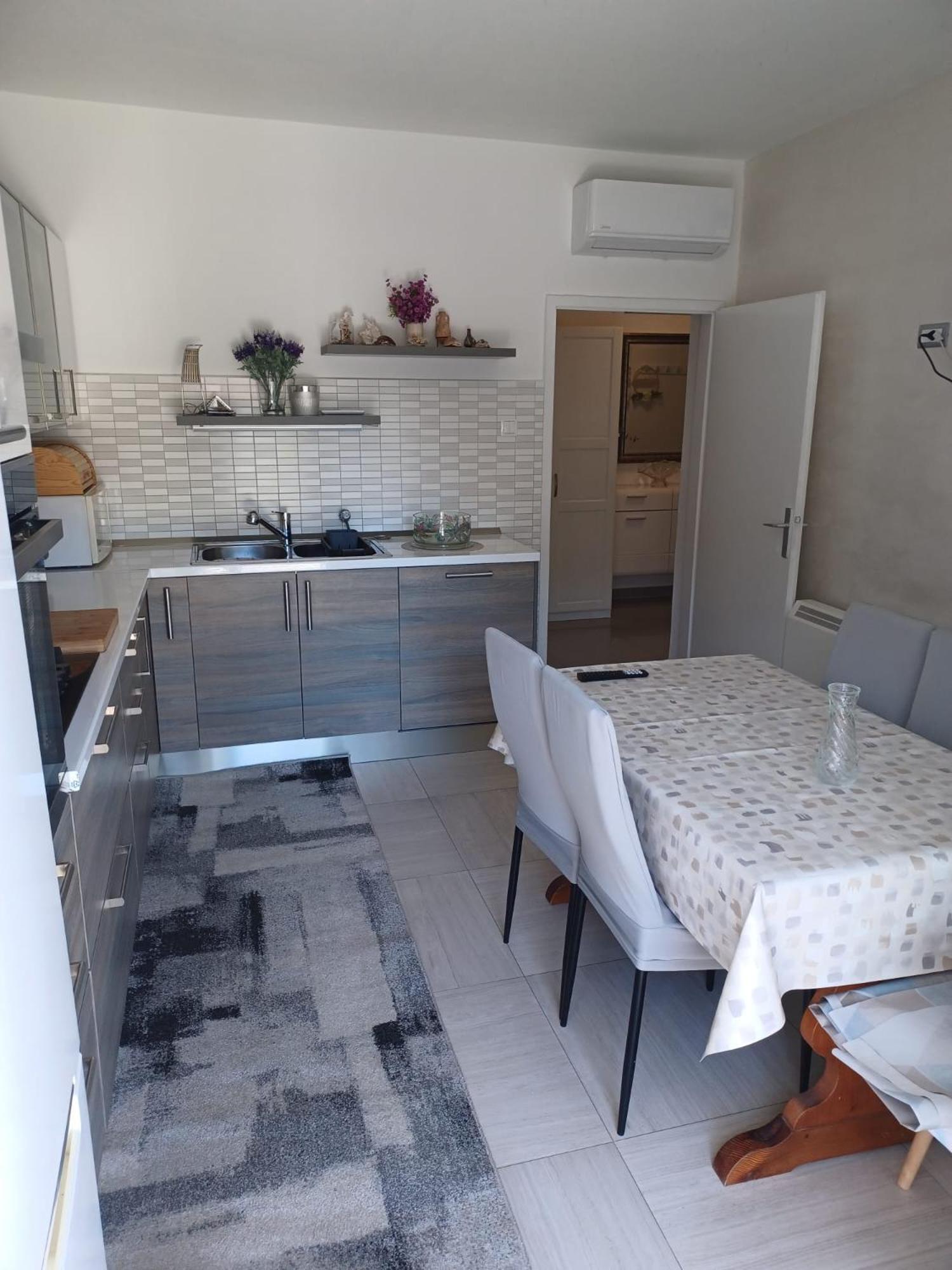 Studio Apartman Marija Trogir Exterior foto